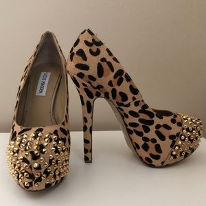 New Steve Madden Cheetah print pumps with studs